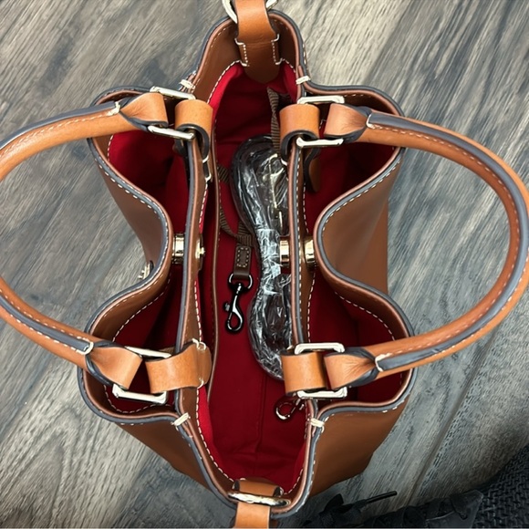 🦆Dooney & Bourke 🦆 Florentine mini handbag 👜 - Picture 5 of 6